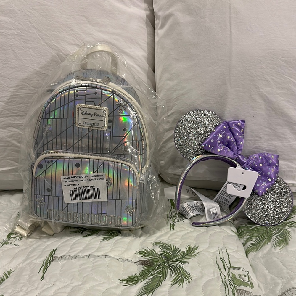Loungefly Limited Edition Silver Backpack and Minnie Mouse Ears Set